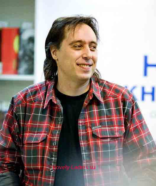 Писатель и автор книг Олег Игоревич Дивов